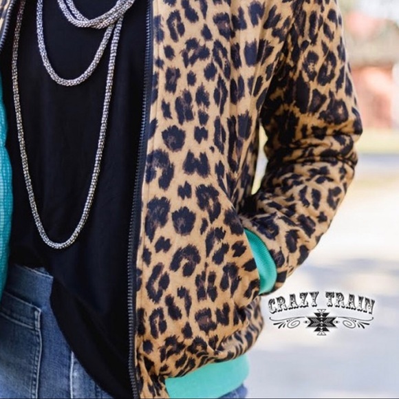 LAST ONE 🐾Crazy Train Reversible Leopard🐾Serape - Picture 5 of 8